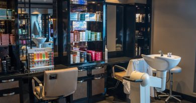 utilize online arrangement book in a hair & beauty salon